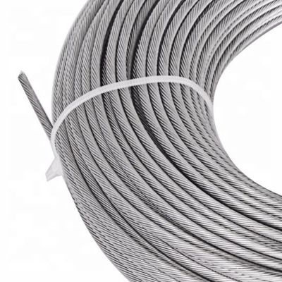 良い価格 6x19 1570Mpa ステンレス鋼鉄線ロープ 7mm 磨いた標準 AiSi 1000mの木製スポールで梱包 オンライン
