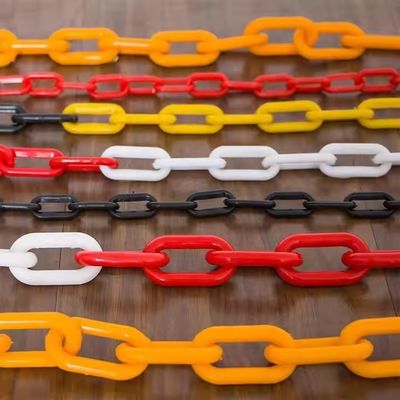 良い価格 6mm PE 交通警報 道路安全のための高可視性とカスタマイズ可能なサイズを持つプラスチックバリアチェーン オンライン